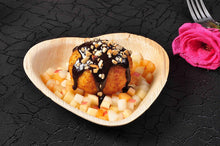 Load image into Gallery viewer, Heart Palm Leaf Plates - 6" Inch (Set of 50/100/200)