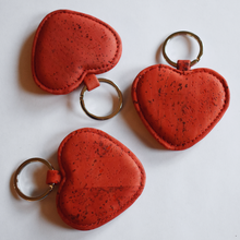 Load image into Gallery viewer, Heart Keyring