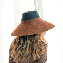 Load image into Gallery viewer, RIRI DUO Jute Handwoven Straw Hat in Burnt Sienna & Black