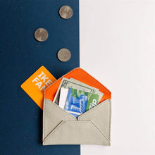 Load image into Gallery viewer, Smith Vegan Leather Card Case