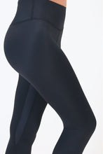 Load image into Gallery viewer, the classic renew legging