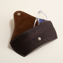 Load image into Gallery viewer, Protective Glasses Case
