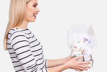 Load image into Gallery viewer, Lavender bath and body set, Natural skincare appreciation gift box
