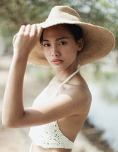 Load image into Gallery viewer, RIRI Jute Handwoven Straw Hat In Natural Beige
