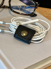 Load image into Gallery viewer, Luxury Cable Organizer (Set of 4)
